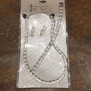 Necklace, bracelet and earring set
